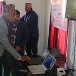 कालीकोटमा आगलागीबाट घाइते भएका विष्टको हेलिकप्टरबाट उद्धार