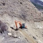 अवैध रूपमा नदीजन्य पदार्थ उत्खनन गर्ने दुई ट्याक्टर प्रहरीलको नियन्त्रणमा