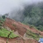 शिवजीको मूर्ति बोकेर सुरक्षाकर्मीसहित चैनवासी लागे छायाँनाथ धाम तिर्थ