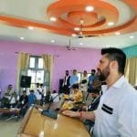 बुवाको दुख लौरोले बुझ्यो