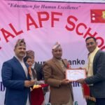 तातोपानी–५ मा लक्षित वर्गलाई न्यानो कपडा वितरण