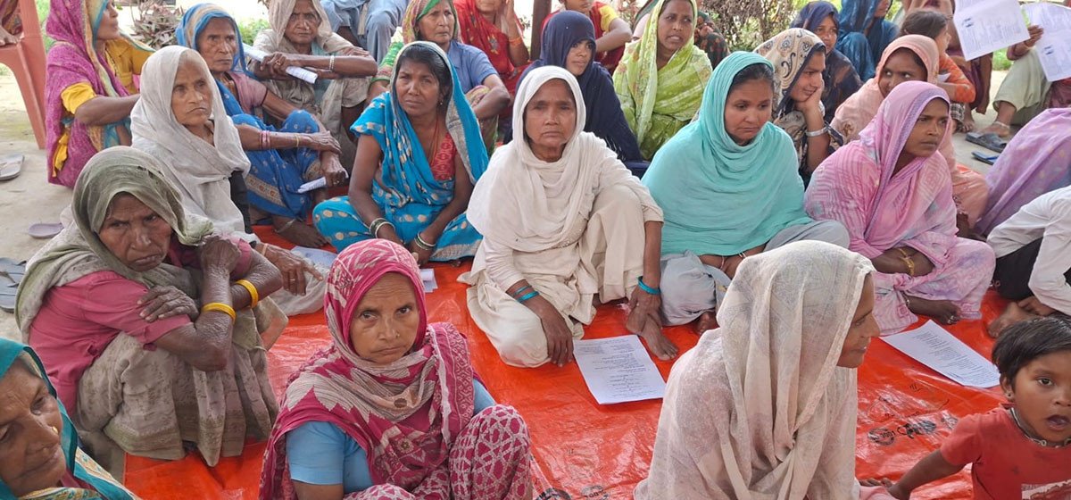 मधेसी महिलालाई मतदाता शिक्षा 