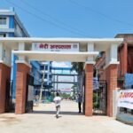 कर्णालीका हिमाली जिल्लामा हेलिबाट उड्दै कर्मचारी र मतपत्र  :हिउँले बाटो छेकेपछि मतदातासम्म   पुग्नै पाएनन् उम्मेदवार