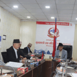 राउटेले बनाएका भाँडा किन्नेभन्दा फोटो खिच्ने धेरै