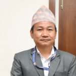 यी हुन्, पैँतीस वर्षमुनिका माननीयहरू 