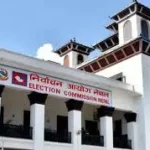 भारी हिमपातका कारण मध्यपहाडी लोकमार्ग अवरुद्ध 