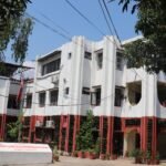 सम्पादकीय : संसदप्रति उत्तरदायी बन !