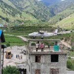 घुयँत्राे:“तीन सिटे तुफान : सदन चलाउन गएका कि प्लेकार्ड देखाउन ?”