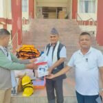 बर्दियाका तीन पालिककालाई विपद् जोखिम न्यूनीकरण सामग्री हस्तान्तरण