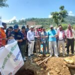 सम्पादकीय : गाउँमा जनसंख्या रोक्ने नीति लेऊ